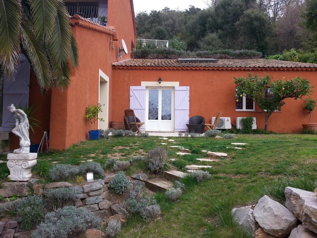 Ferienwohnung Soleil Rouge Les Adrets-de-l’Estérel Exterior foto